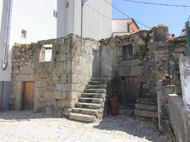 Casa venda em Valezim, Seia