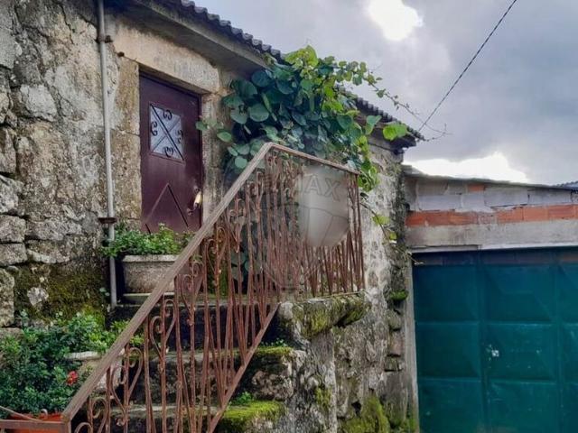 Casa venda em Vila Nova De Paiva, Viseu