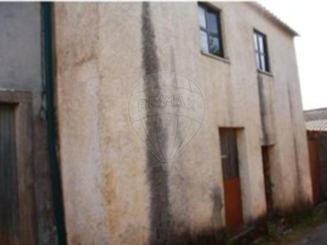 Casa venda em Vila Nova, Miranda do Corvo