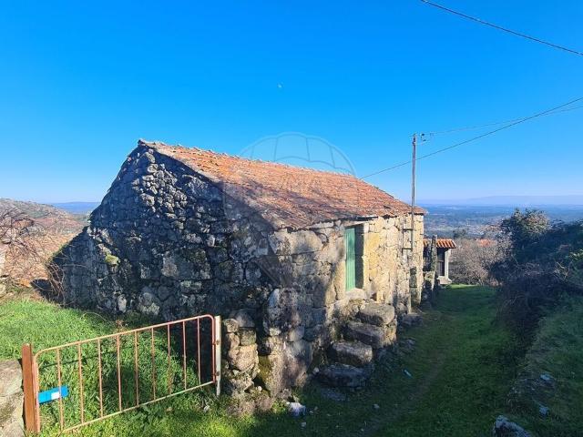 Casa venda em Fornelo do Monte, Viseu