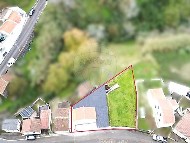 Casa venda em Açores, Ajuda Da Bretanha