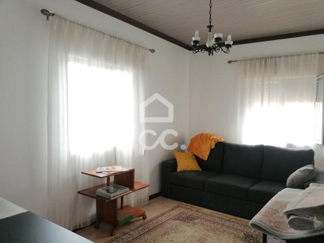 Casa venda em Açores, Altares