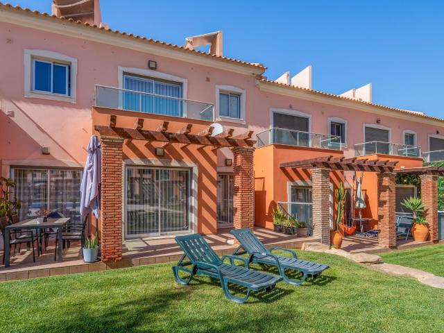 Vivenda venda em Albufeira e Olhos de Água, Albufeira