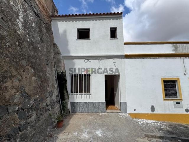 Casa venda em Beja (Salvador e Santa Maria da Feira), Beja