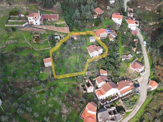 Moradia venda em Góis, Sobral