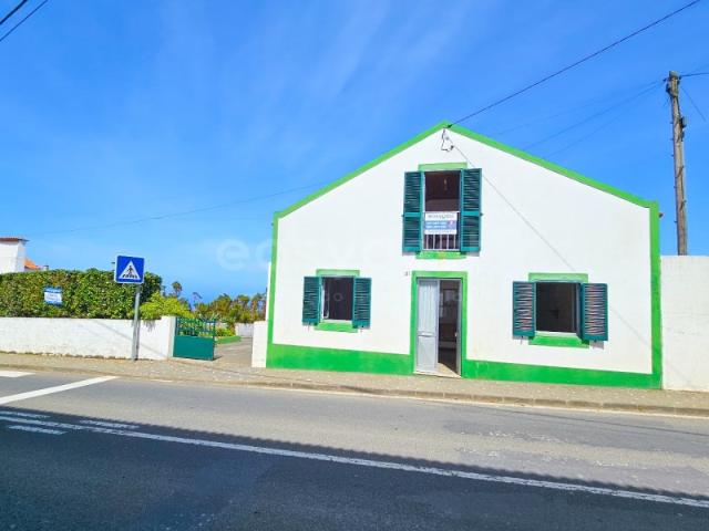 Casa venda em Açores, Ajuda Da Bretanha