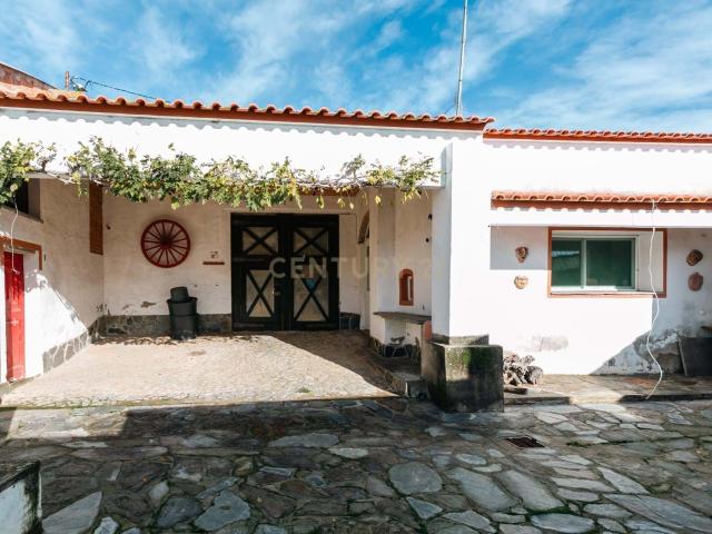 Casa venda em Mourão, Évora