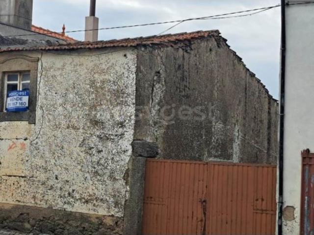 Casa venda em Urros, Mogadouro