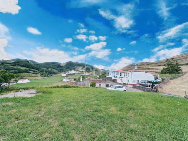 Casa venda em Igreja, Santo Espírito