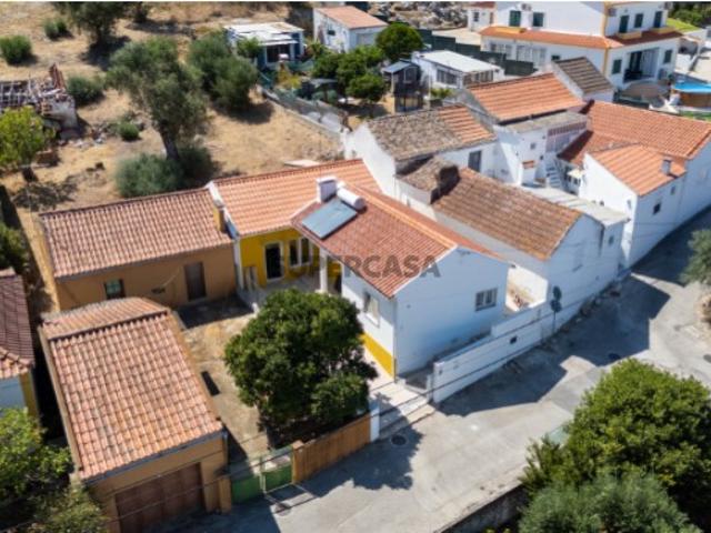 Casa venda em Alenquer (Santo Estêvão e Triana), Alenquer
