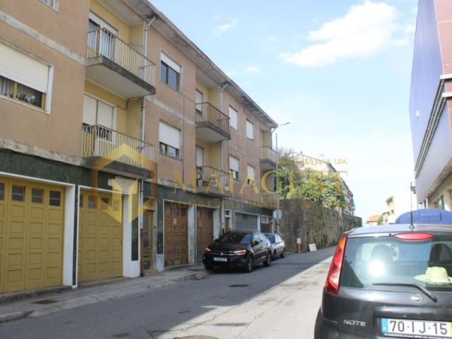 Casa venda em Rio Tinto, Lourinha