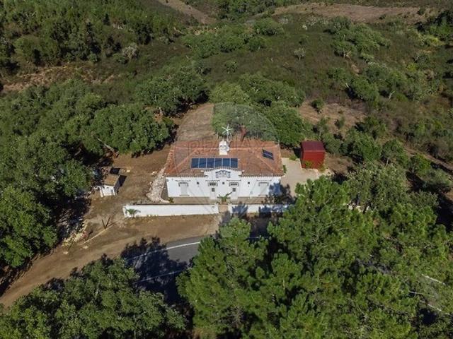 Casa venda em Ameixial, Loulé