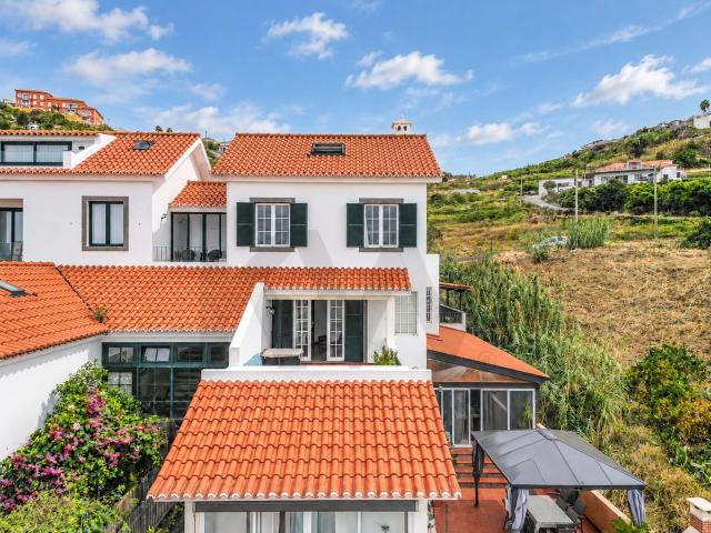 Casa venda em Caniço, Santa Cruz