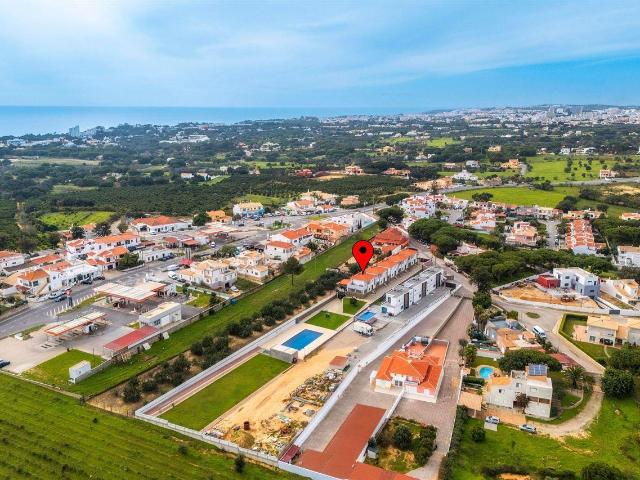 Vivenda venda em Albufeira e Olhos de Água, Albufeira