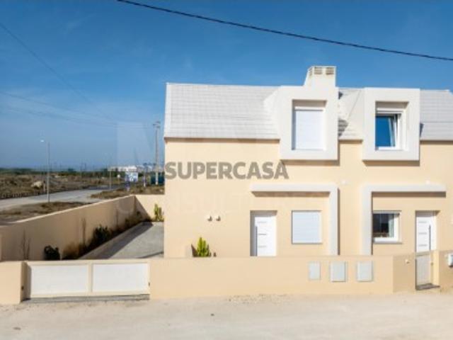 Casa venda em Bolhos, Peniche