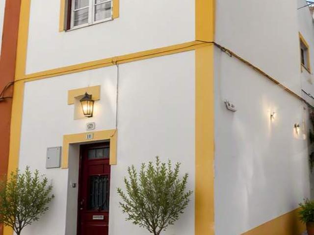 Casa venda em Beja (Salvador e Santa Maria da Feira), Beja
