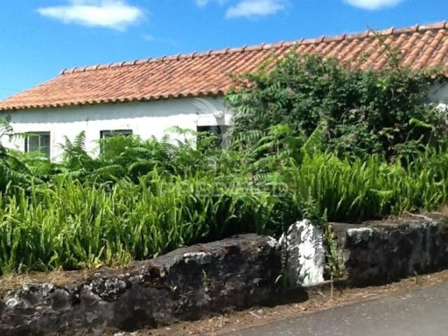 Casa venda em Açores, Calheta De Nesquim