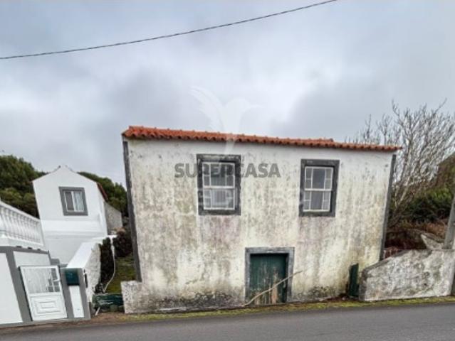 Casa venda em Açores, Madalena