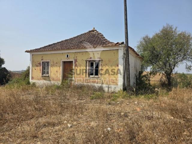 Casa venda em Casével e Vaqueiros, Santarém