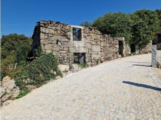 Casa venda em Cinfães, Viseu