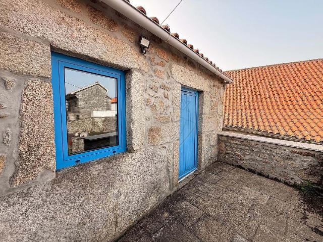Casa venda em Ferronha, Penedono