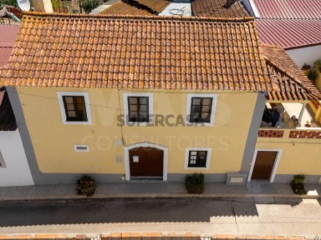 Casa venda em Rio Maior, Santarém
