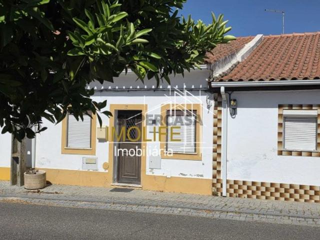 Casa venda em Arraiolos, Igrejinha