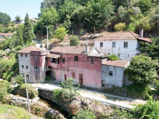 Casa venda em Felgueiras, Porto