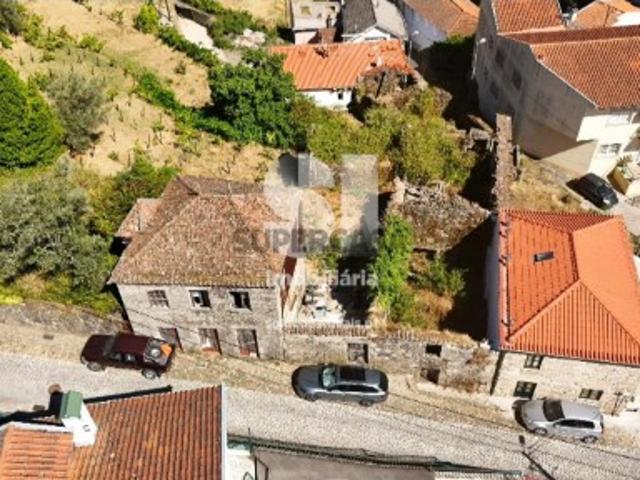 Casa venda em Lugar de São Roque, Vila Real