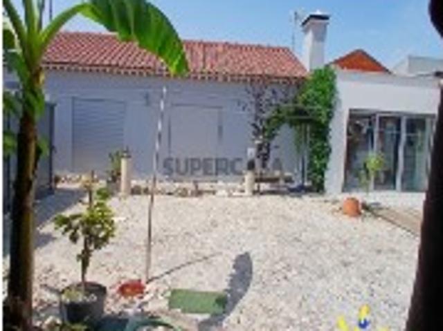 Casa venda em Fonte do Rei, Leiria