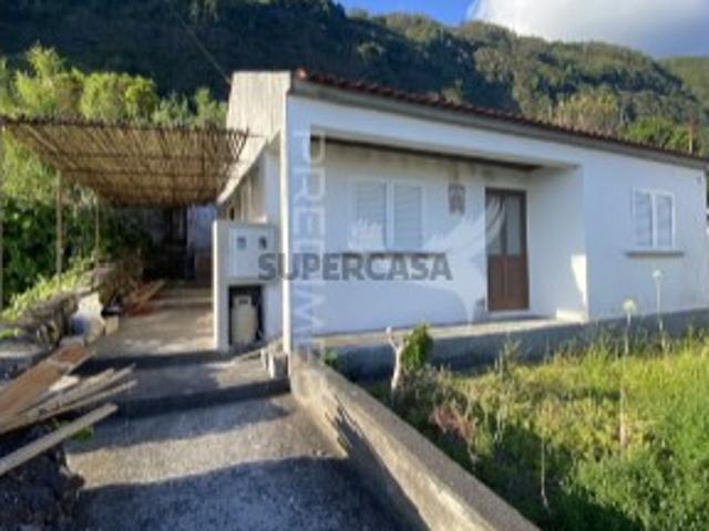 Casa venda em Velas, Terreiros