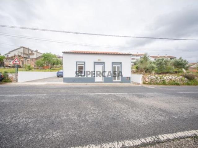Casa venda em Porto De Mós, Leiria