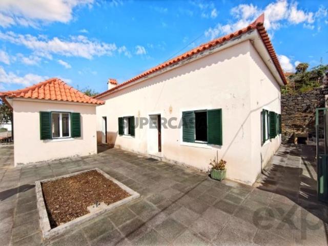 Casa venda em Terreiro da Luta, Funchal