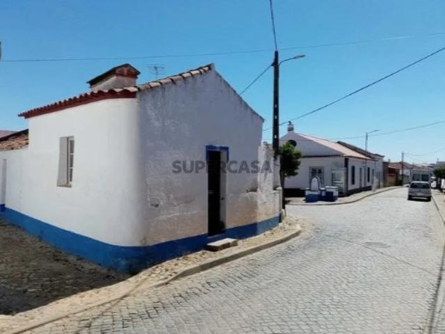 Casa venda em Redondo, Montoito