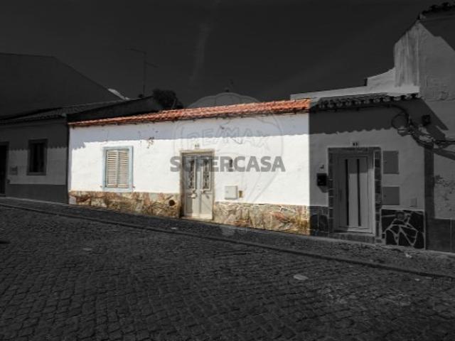 Casa venda em Bairro Doutor Baltazar Rebelo de Sousa, Mourão