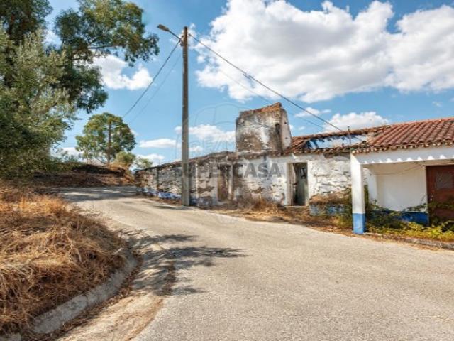 Casa venda em Orvalhos, Santiago Maior
