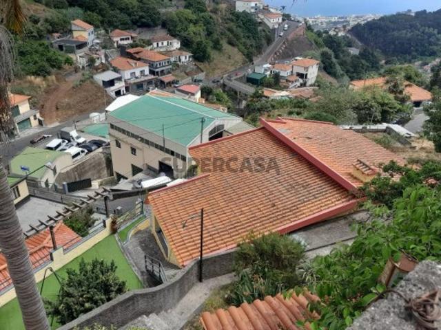 Casa venda em Quinta das Freiras, Funchal