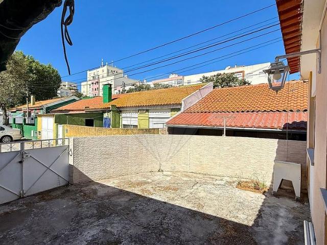Casa alugar em Manteigadas, Setúbal