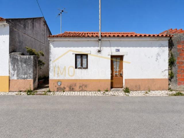 Casa venda em Alcanena, Santarém