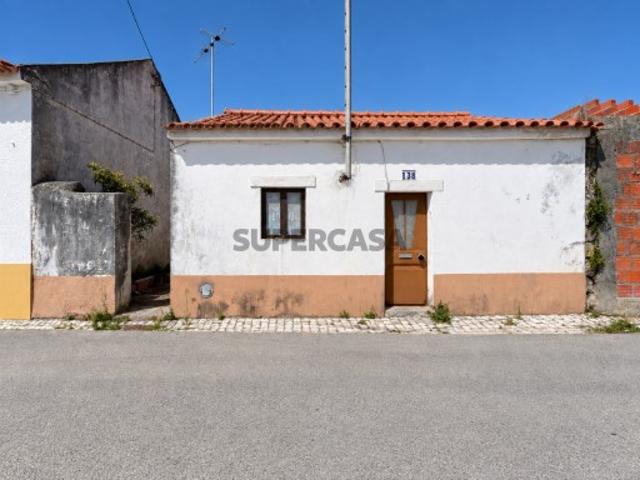 Casa venda em Alcanena, Santarém