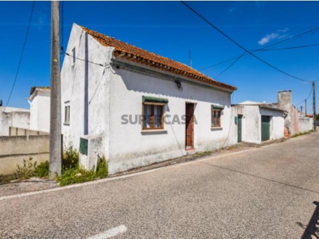 Casa venda em Picassinos, Marinha Grande