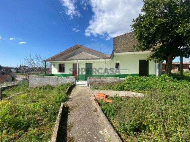 Casa venda em Oliveira Do Bairro, Aveiro