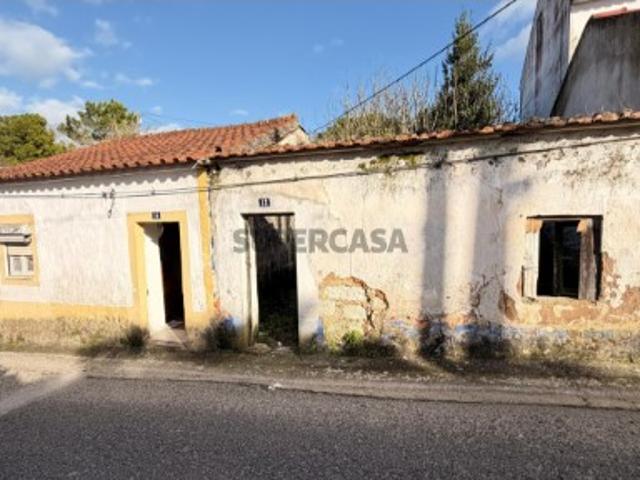 Casa venda em Rio Maior, Santarém