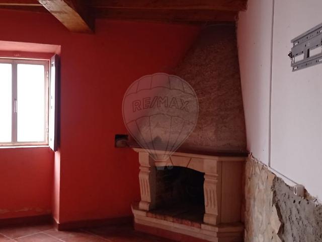 Casa venda em Porto De Mós, Leiria