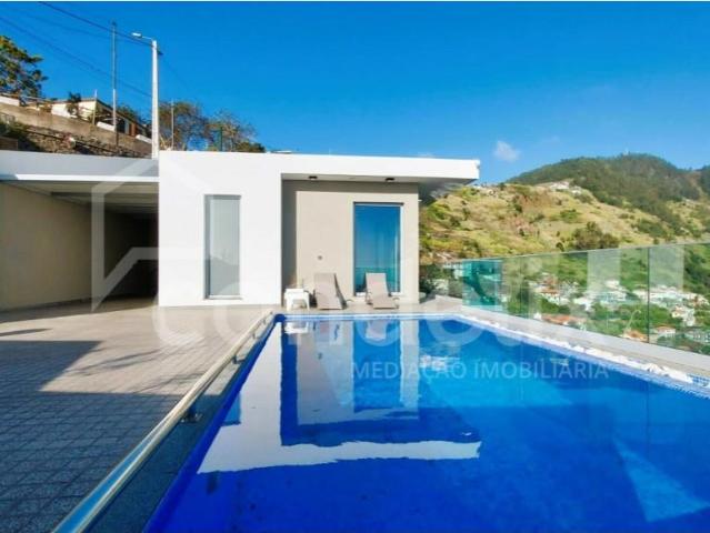 Vivenda venda em Ladeira e Lamaceiros, Arco Da Calheta