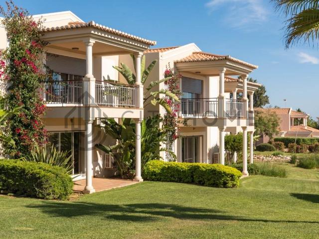 Vivenda venda em Lagoa, Faro