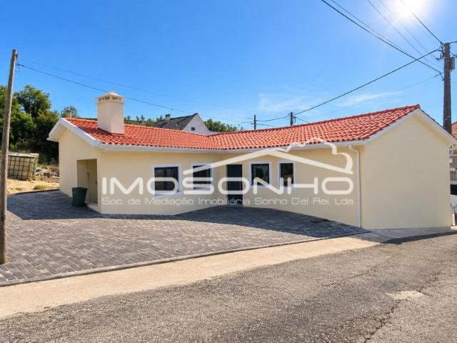 Casa venda em Caranguejeira, Leiria