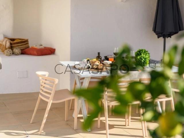 Casa alugar em Núcleo Urbano Histórico da Charneca, Cascais