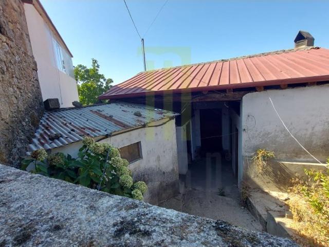 Casa venda em Oliveira do Hospital, Oliveira do Hospital e São Paio de Gramaços
