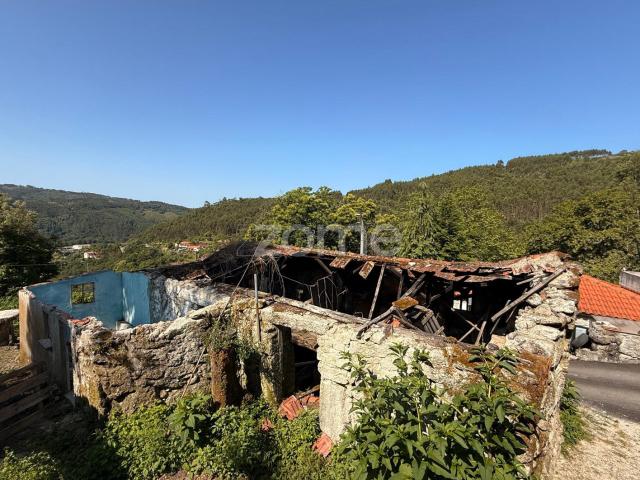 Casa venda em Postemião, Parada Do Bouro